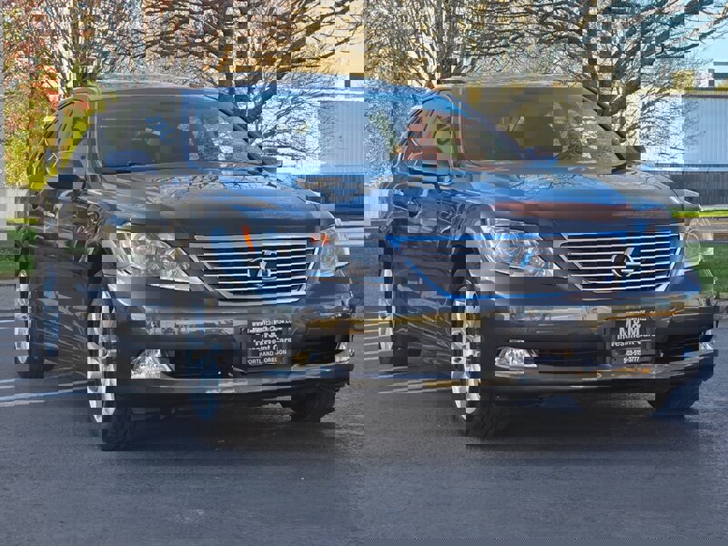 Used 2008 Lexus LS 460 image 2