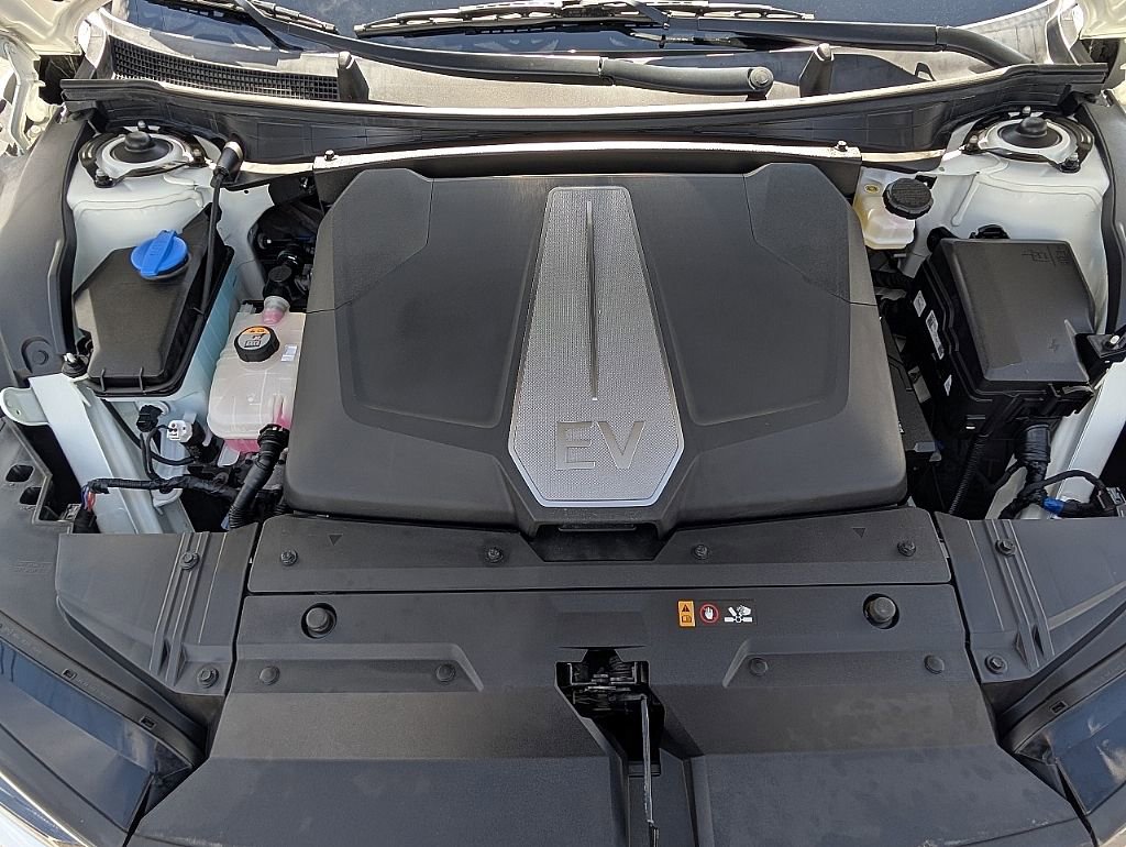 Used 2023 Kia EV6 GT image 18