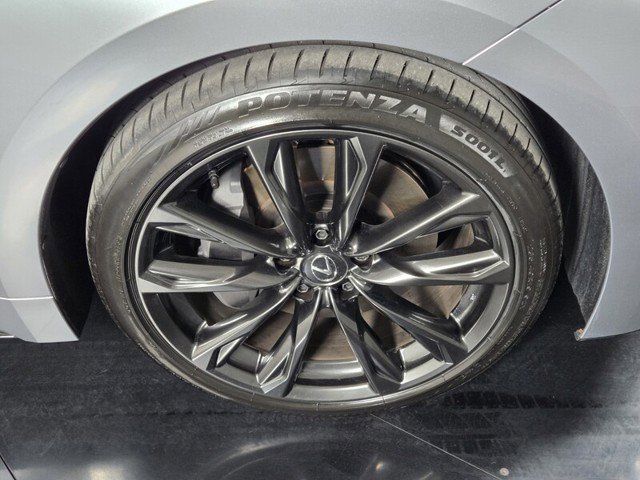 Certified 2025 Lexus IS 300 F Sport image 9