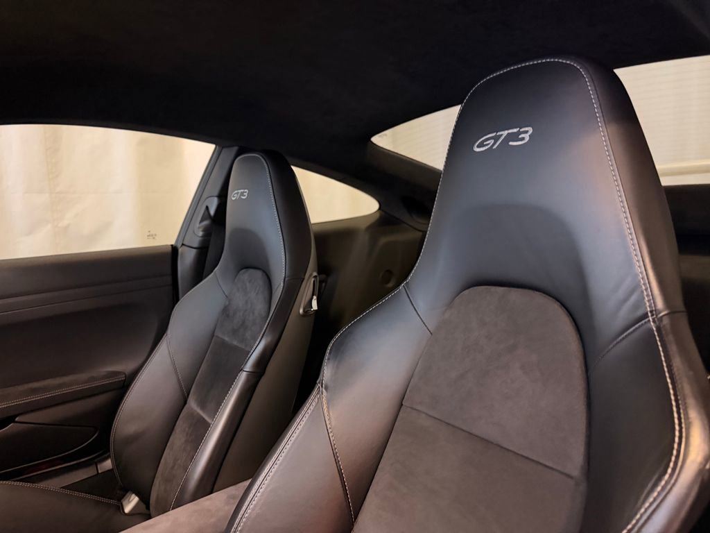 Certified 2014 Porsche 911 GT3 RWD image 23