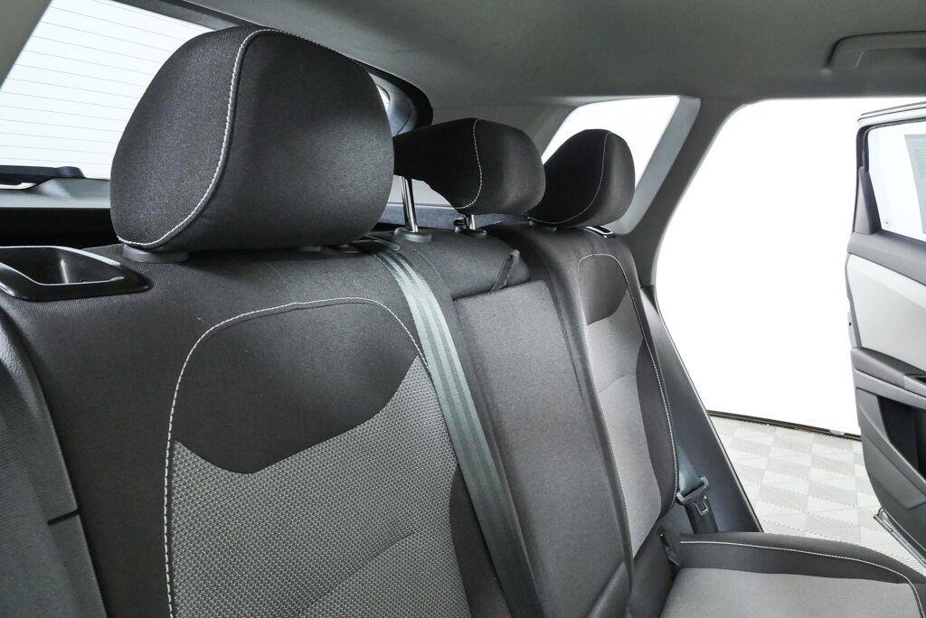 Certified 2023 Volkswagen Taos S FWD image 19