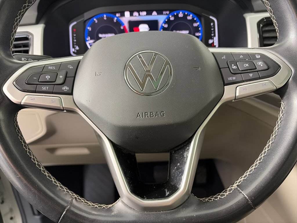 Used 2021 Volkswagen Atlas SEL AWD/4WD image 16