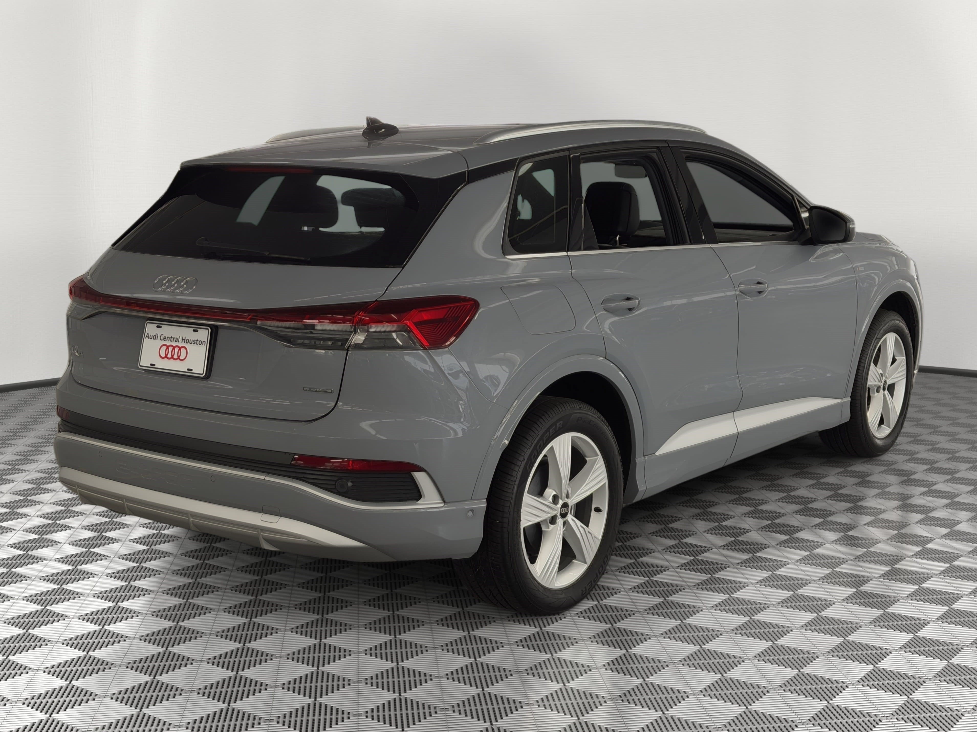 Certified 2023 Audi Q4 e-tron Prestige AWD/4WD image 9