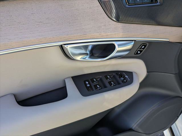 New 2026 Volvo XC90 B6 Ultra image 7