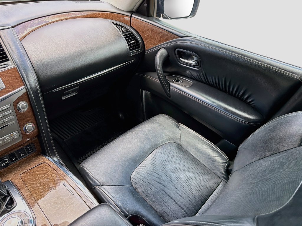 Used 2016 INFINITI QX80 4WD w/ Driver's Assistance Package image 28