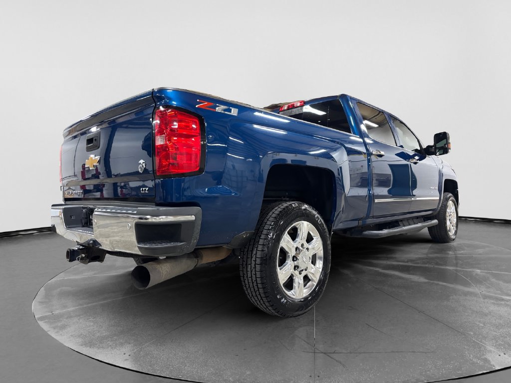 Used 2019 Chevrolet Silverado 2500 LTZ w/ Duramax Plus Package AWD/4WD image 27