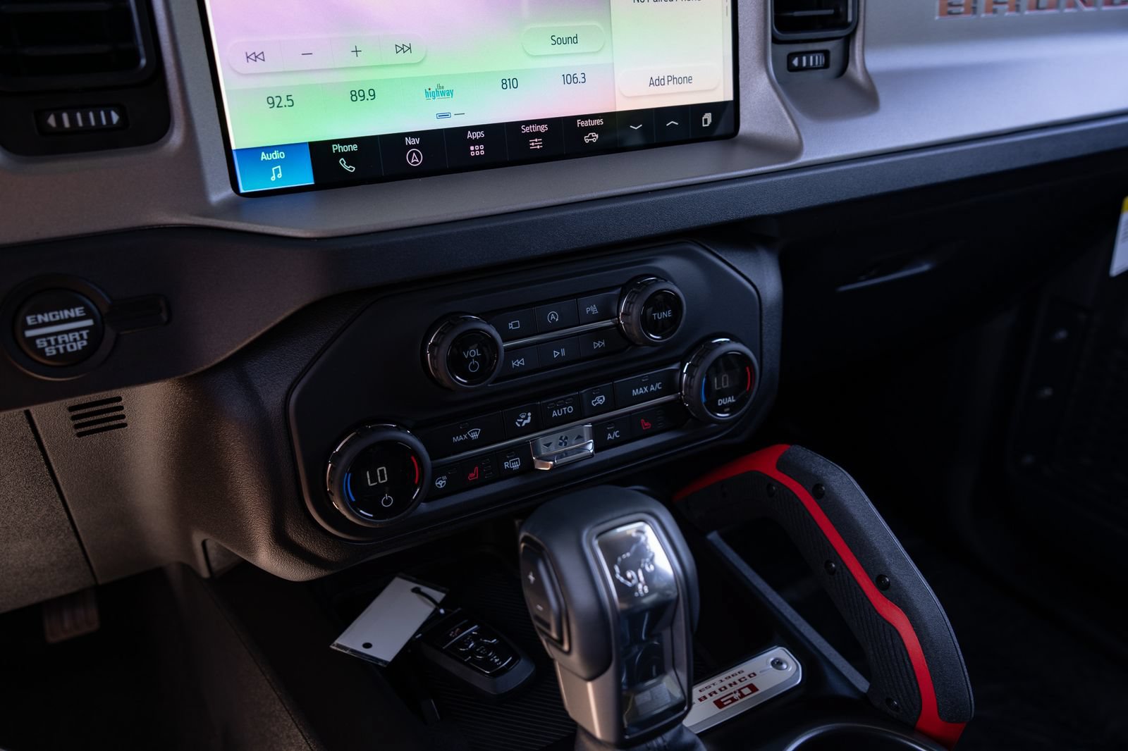 New 2026 Ford Bronco Outer Banks w/ Sasquatch Package AWD/4WD image 44