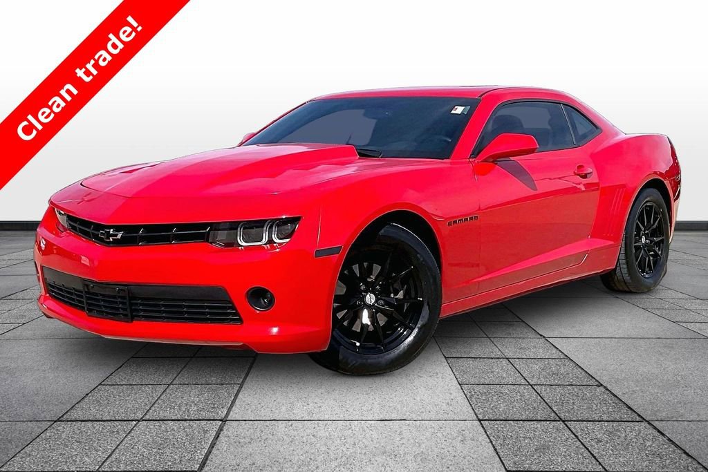 Used 2015 Chevrolet Camaro LT image 1