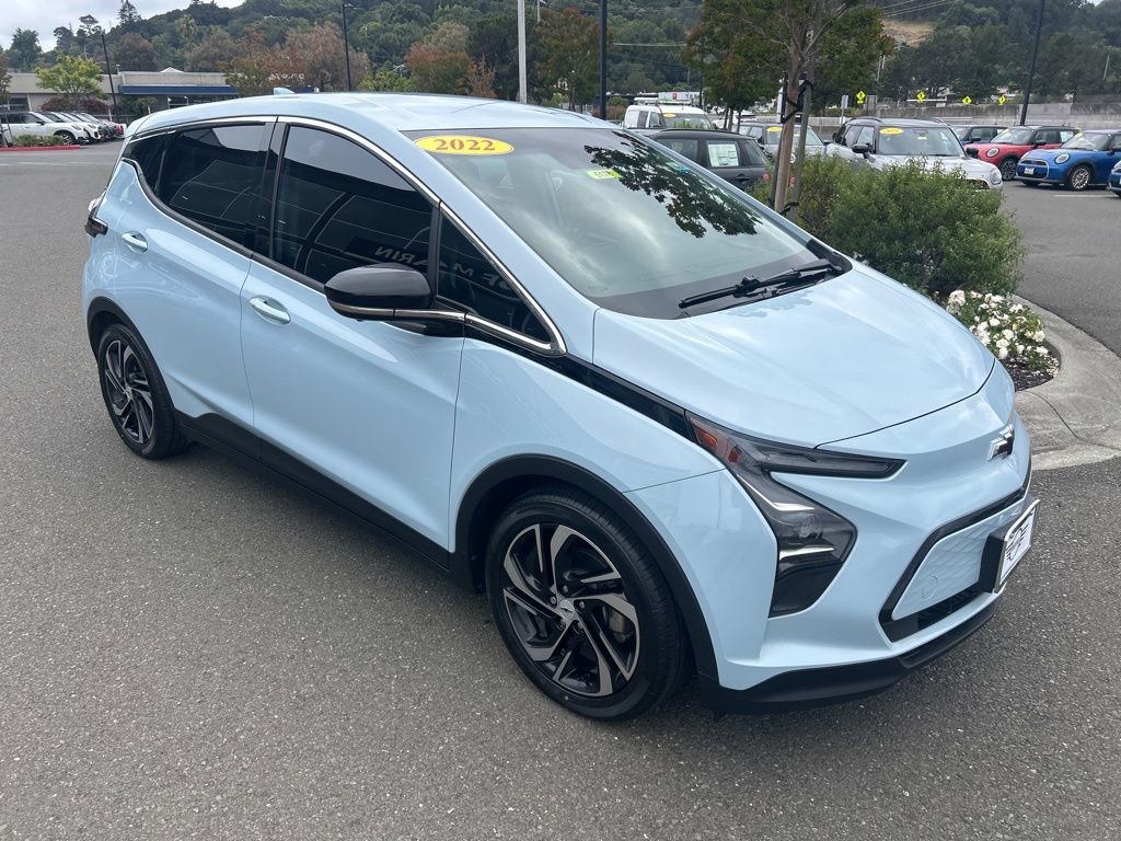 Used 2022 Chevrolet Bolt LT FWD image 7