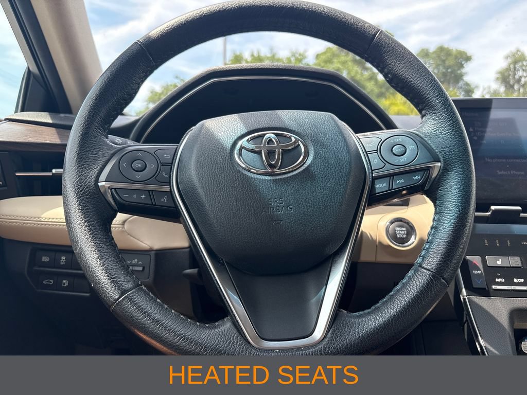 Used 2020 Toyota Avalon XLE w/ Moonroof Package FWD image 12