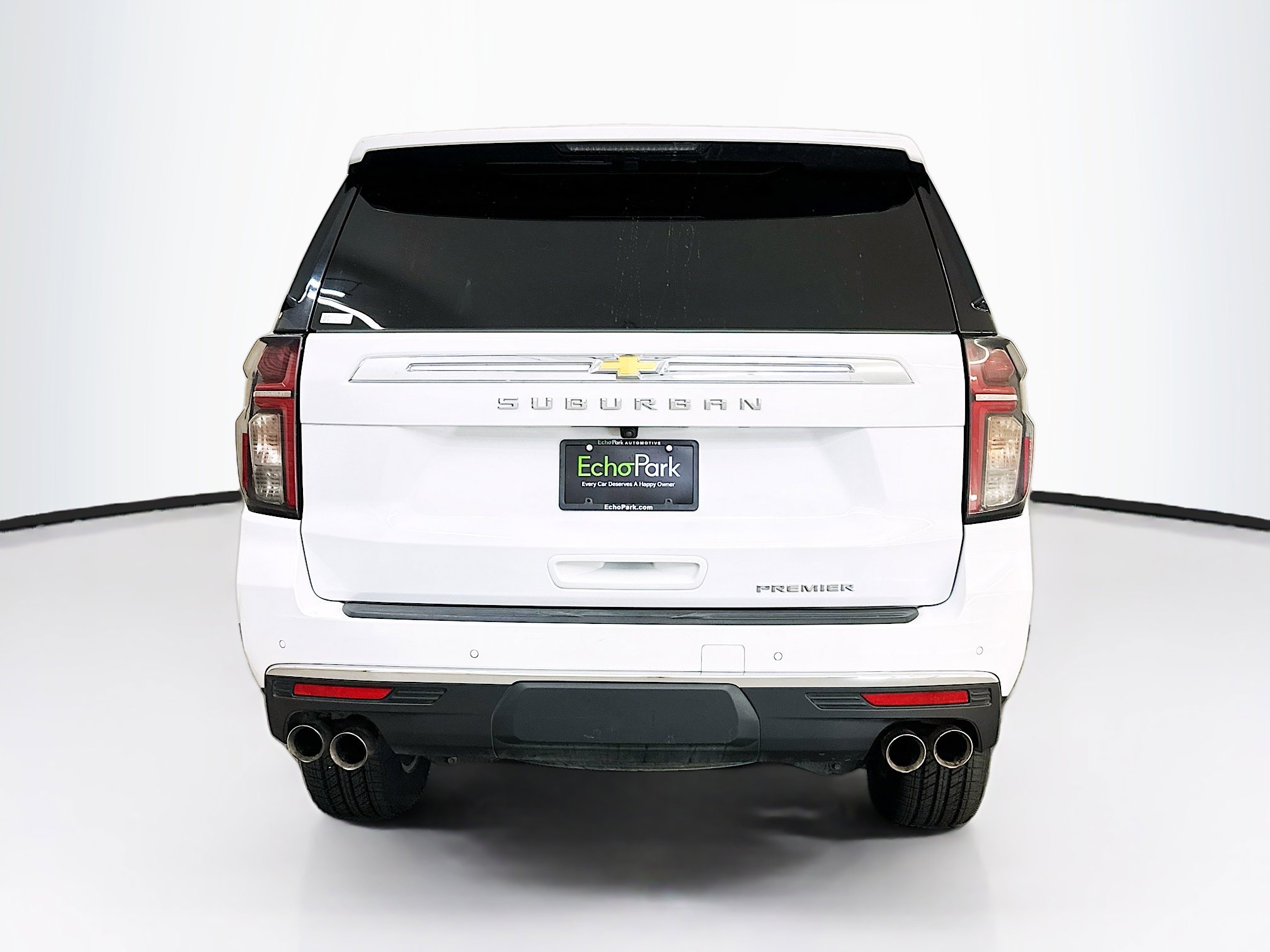 Used 2023 Chevrolet Suburban Premier image 7