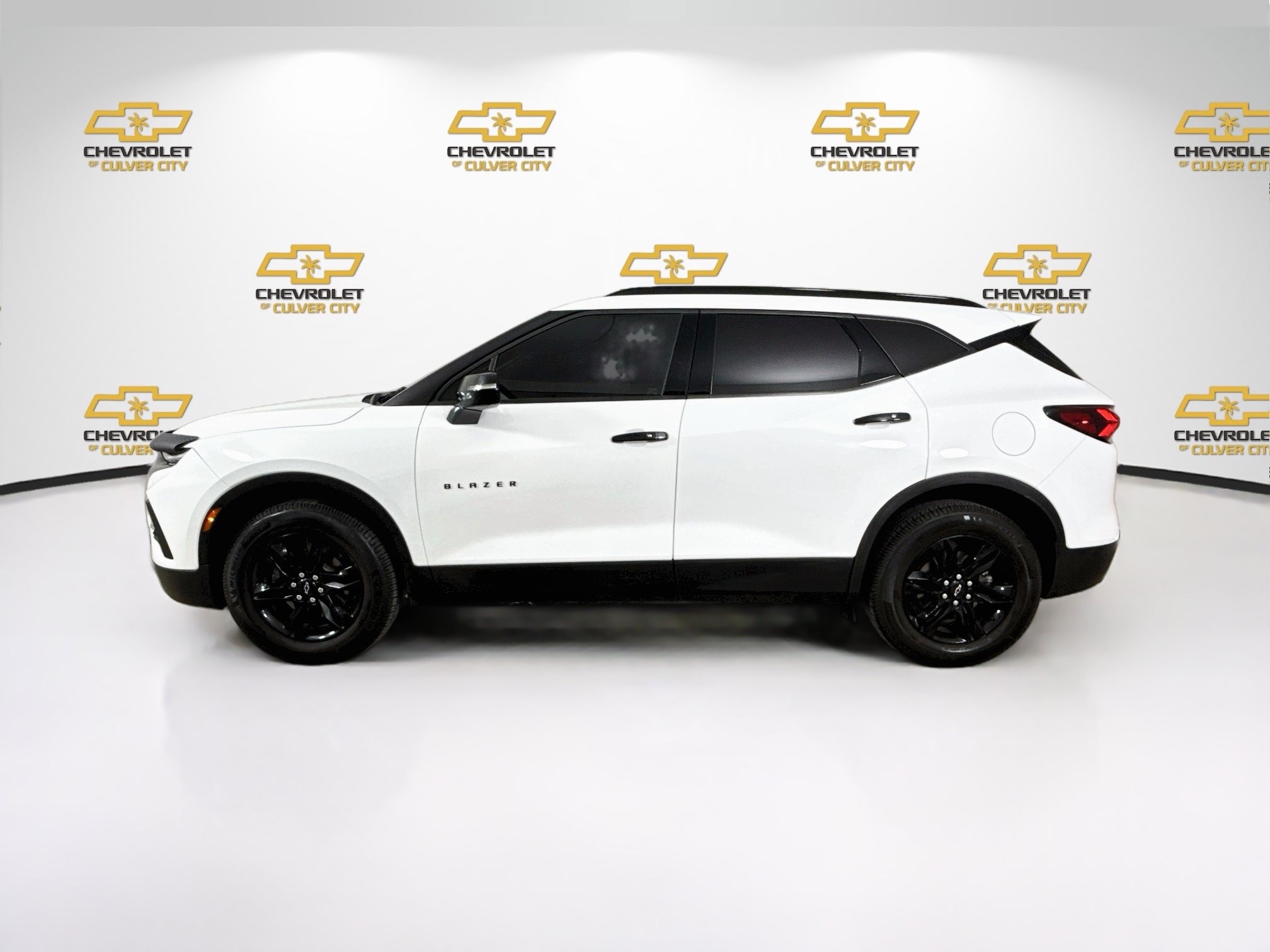 Used 2020 Chevrolet Blazer LT FWD image 5