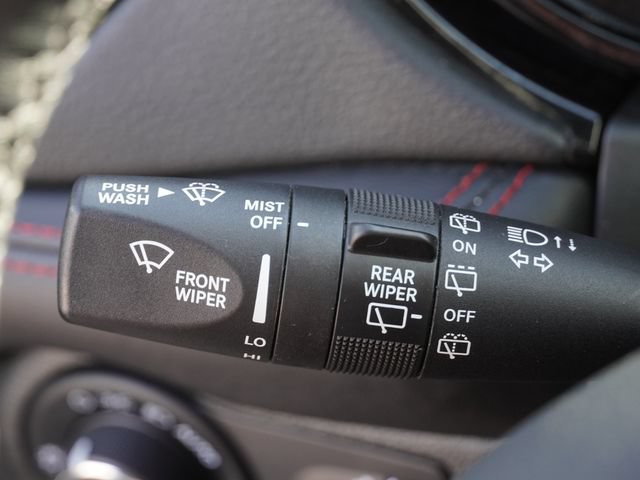 Used 2025 Dodge Durango GT AWD/4WD image 30