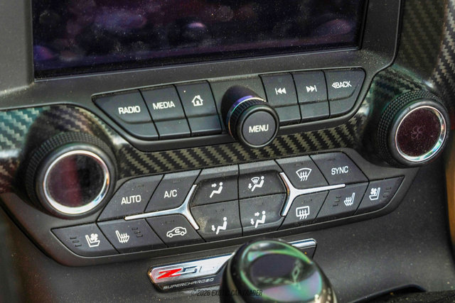 Used 2016 Chevrolet Corvette Z06 w/ 3LZ Preferred Equipment Group image 79