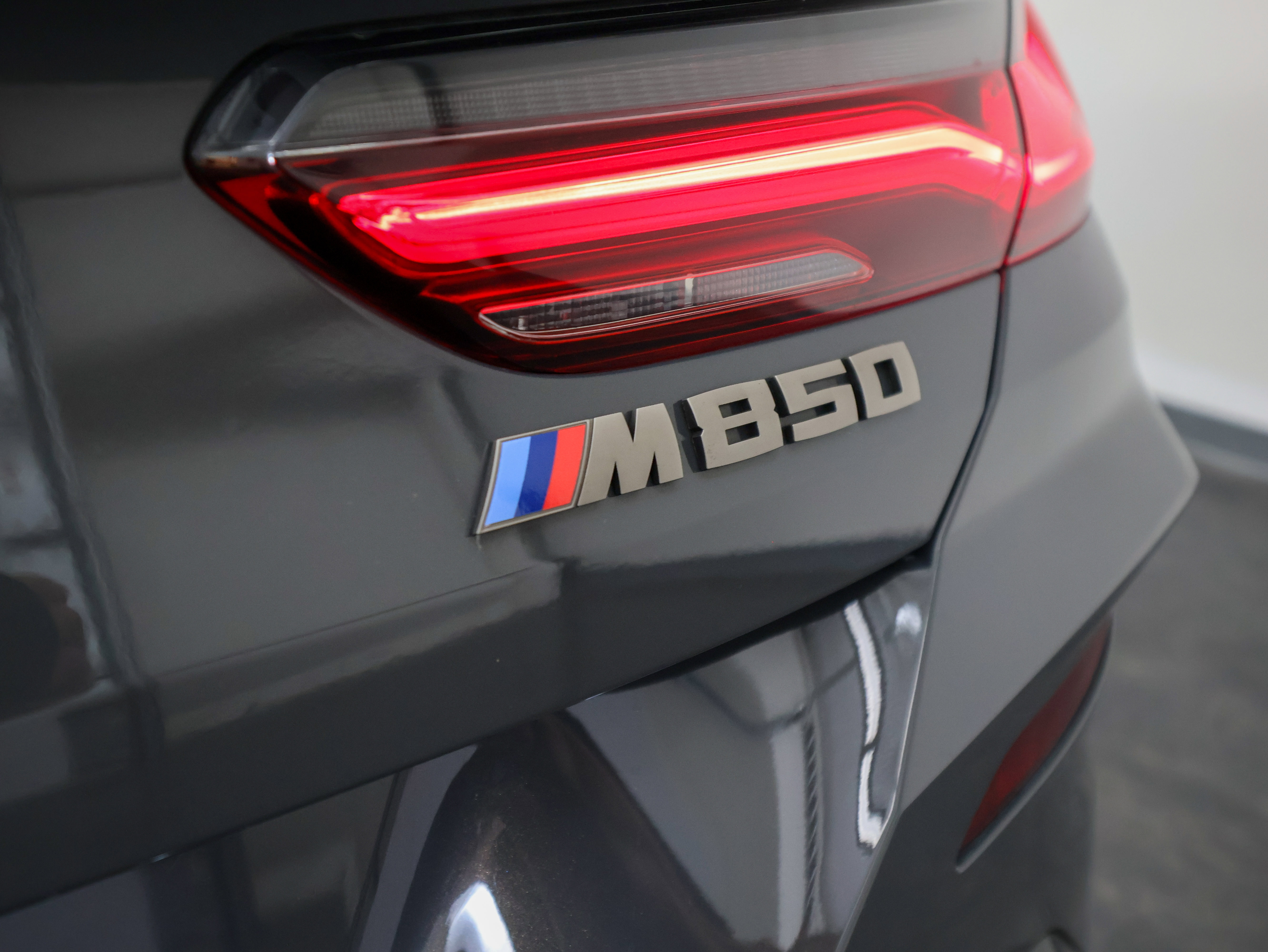 Used 2021 BMW M850i xDrive Convertible w/ Driving Assistance Package image 44