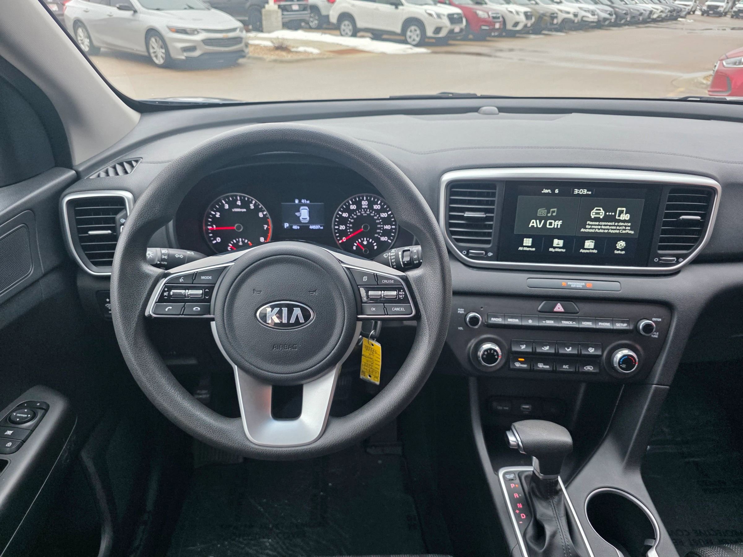 Used 2022 Kia Sportage LX image 12