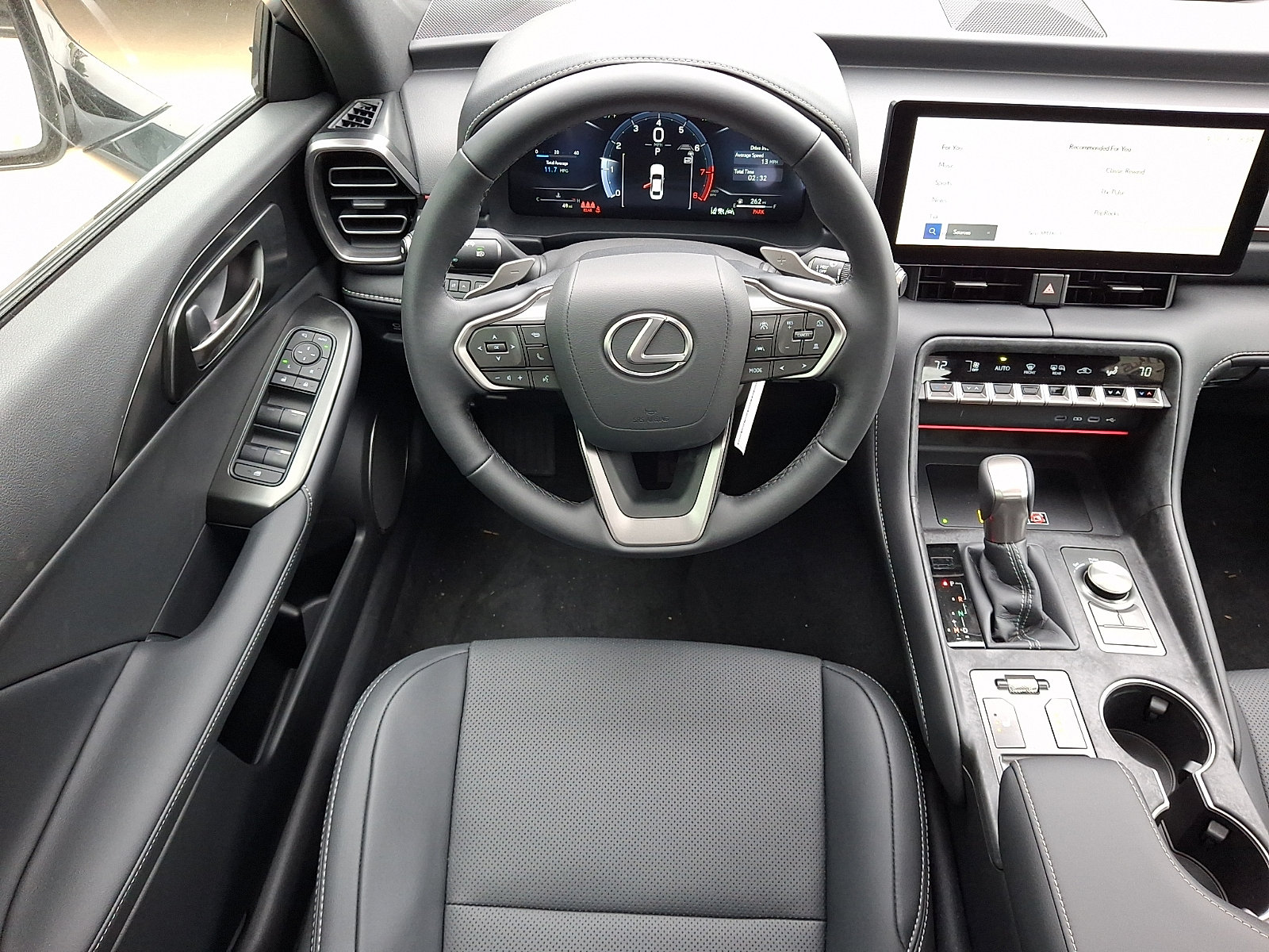 New 2026 Lexus IS 350 F Sport AWD/4WD image 7