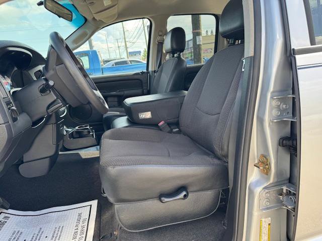Used 2005 Dodge Ram 1500 Truck ST w/ ST Value Group image 11