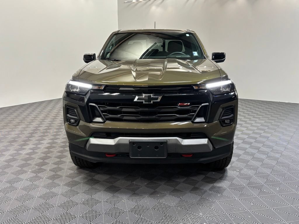 Used 2023 Chevrolet Colorado Z71 AWD/4WD image 8