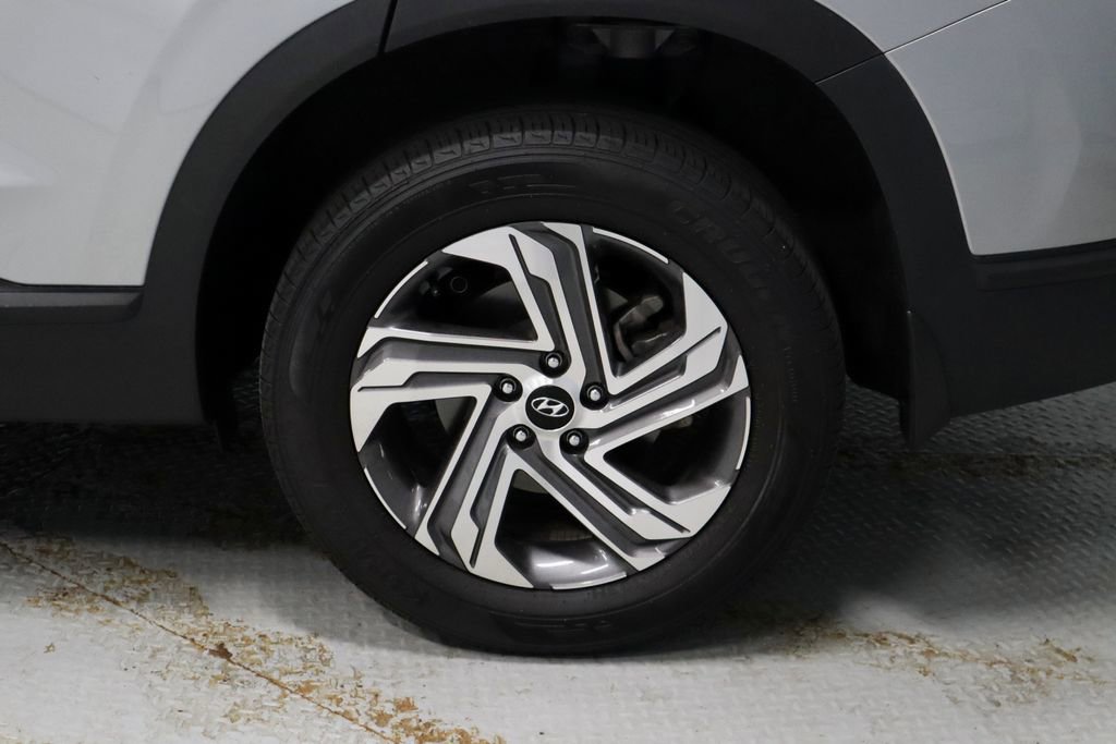 Certified 2023 Hyundai Santa Fe SEL w/ Cargo Package AWD/4WD image 21