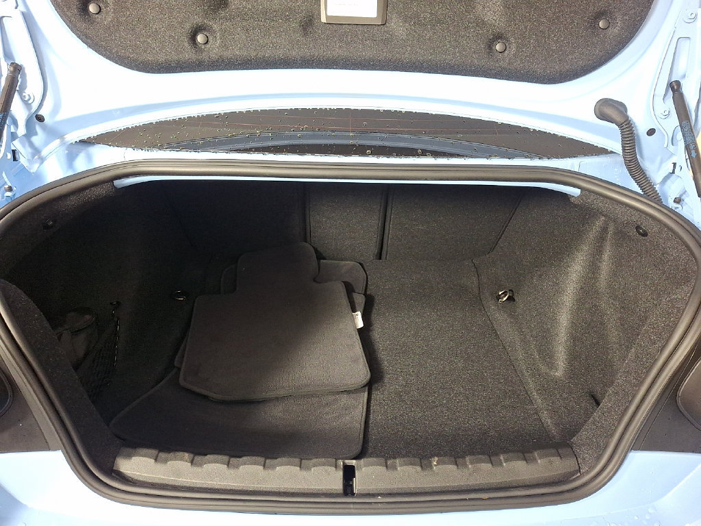 Used 2025 BMW M2 w/ Lighting Package RWD image 29