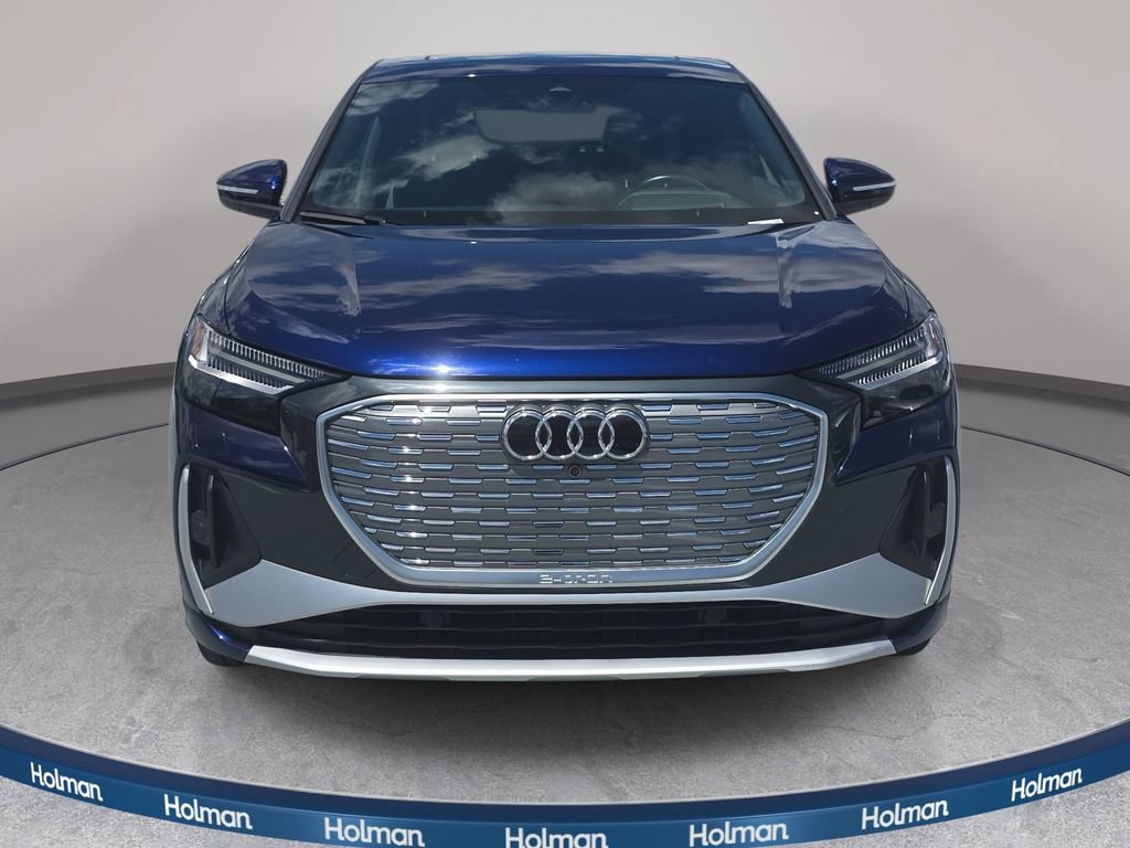 Used 2023 Audi Q4 e-tron Prestige AWD/4WD image 4