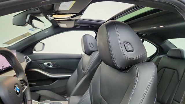 Used 2025 BMW 330i xDrive Sedan image 33