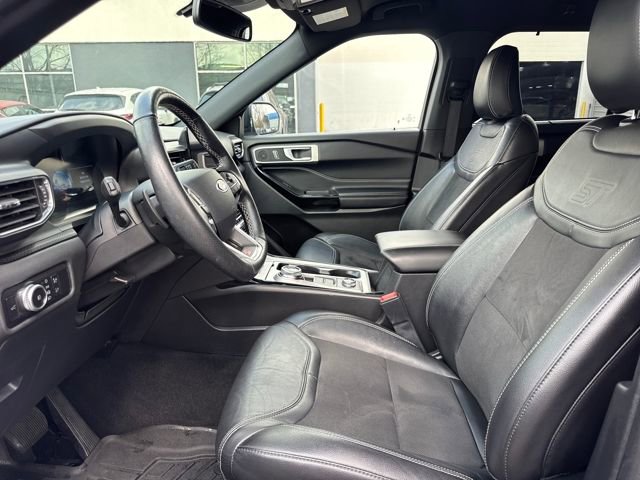 Used 2023 Ford Explorer ST image 14