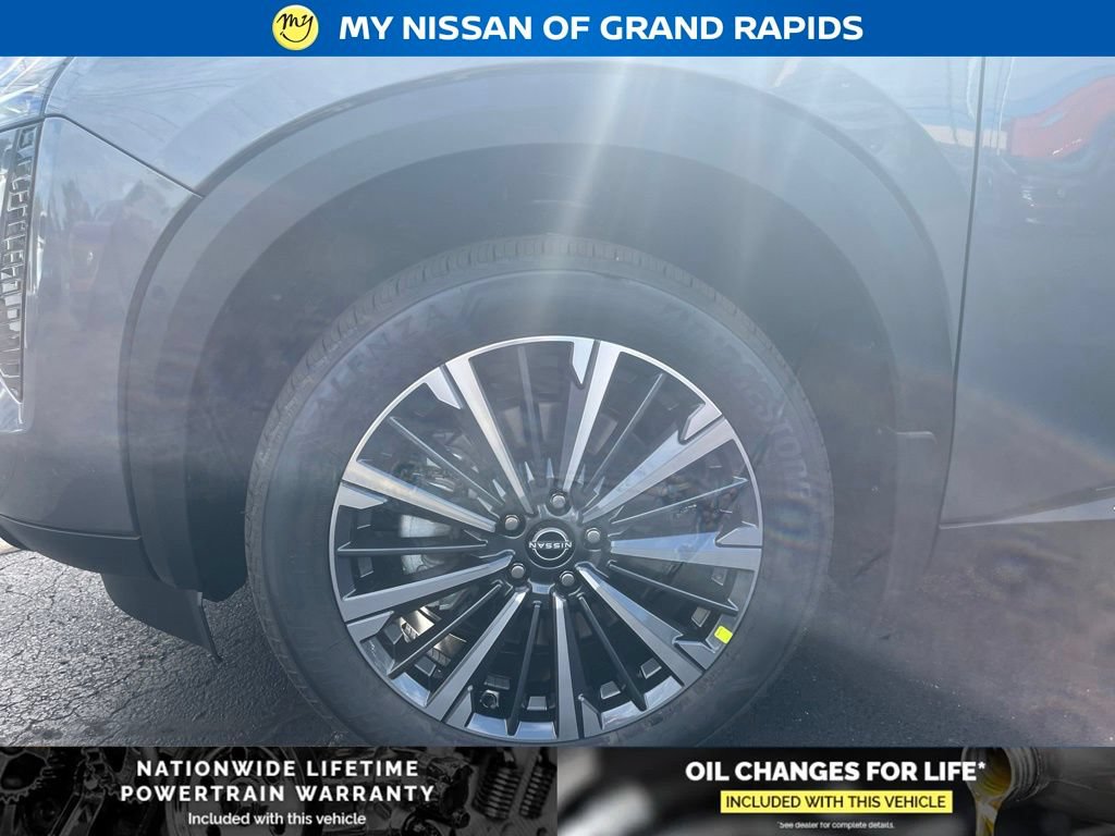 New 2026 Nissan Pathfinder Platinum AWD/4WD image 10