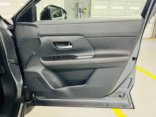 New 2026 Nissan Kicks SV image 30