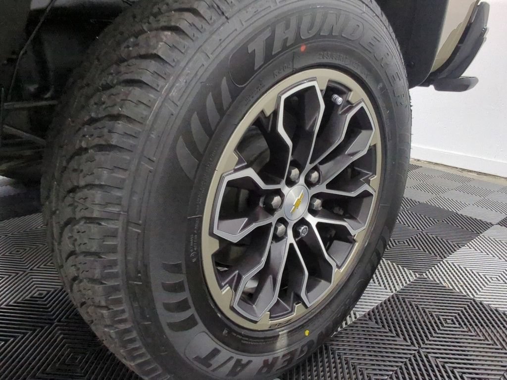 Used 2021 Chevrolet Colorado ZR2 AWD/4WD image 40