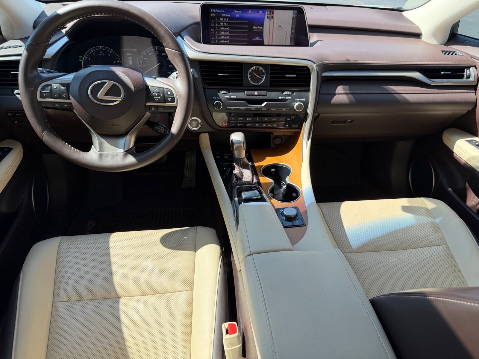 Used 2017 Lexus RX 350 AWD w/ Premium Package image 19