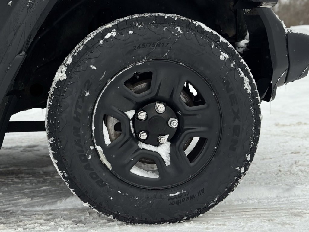 Used 2021 Jeep Wrangler Sport image 8