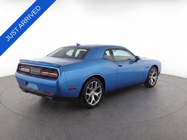 Used 2015 Dodge Challenger SXT Plus w/ Driver Convenience Group RWD image 14