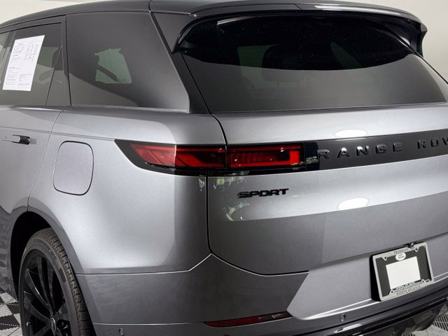 Certified 2025 Land Rover Range Rover Sport Dynamic SE AWD/4WD image 13