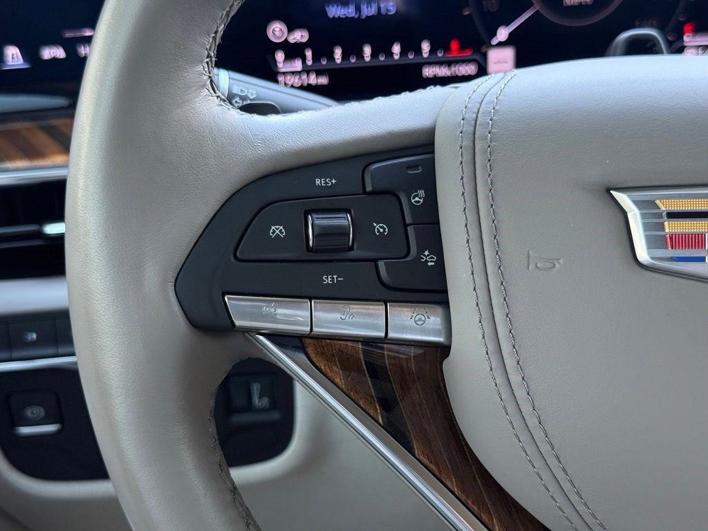 Certified 2024 Cadillac Escalade Sport Platinum w/ LPO, ONYX Package AWD/4WD image 28