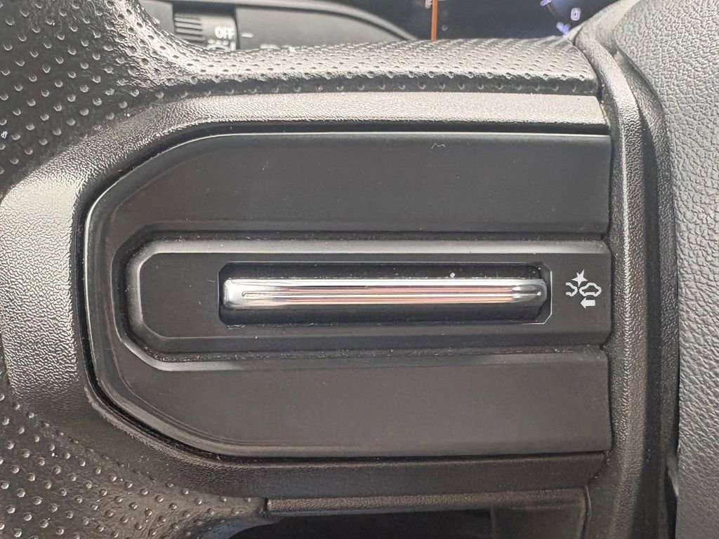 Used 2023 Chevrolet Colorado W/T image 6