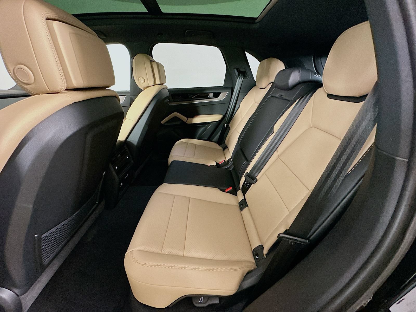 New 2026 Porsche Cayenne S AWD/4WD image 37