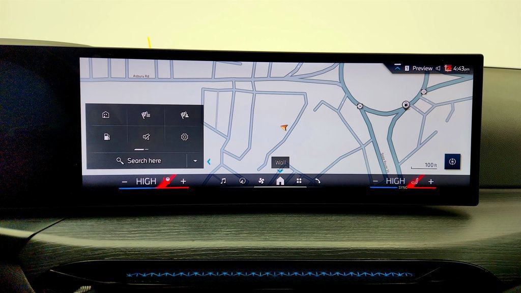 Used 2025 BMW 430i 430i Convertible with Premium image 19