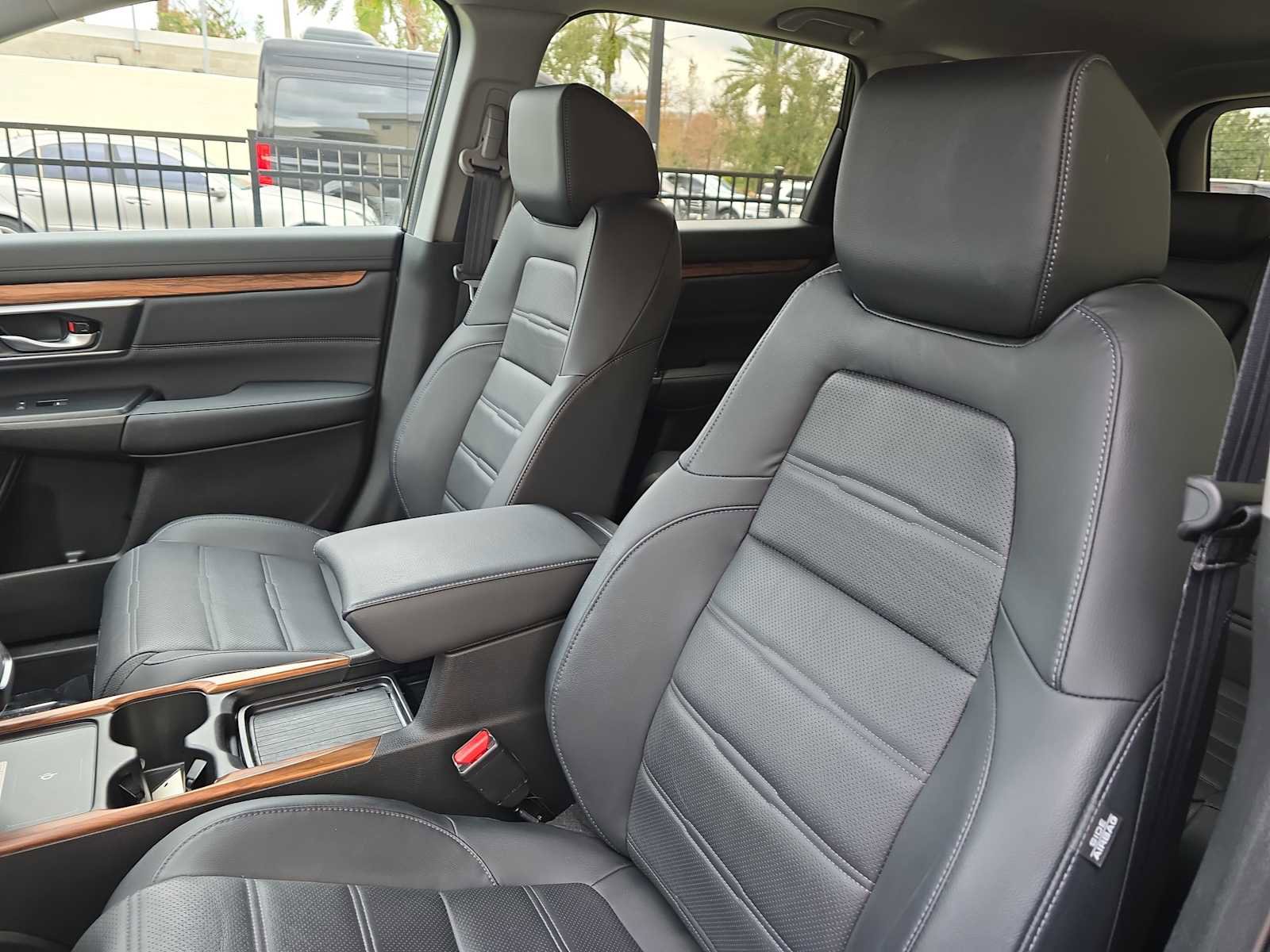 Used 2021 Honda CR-V Touring image 17