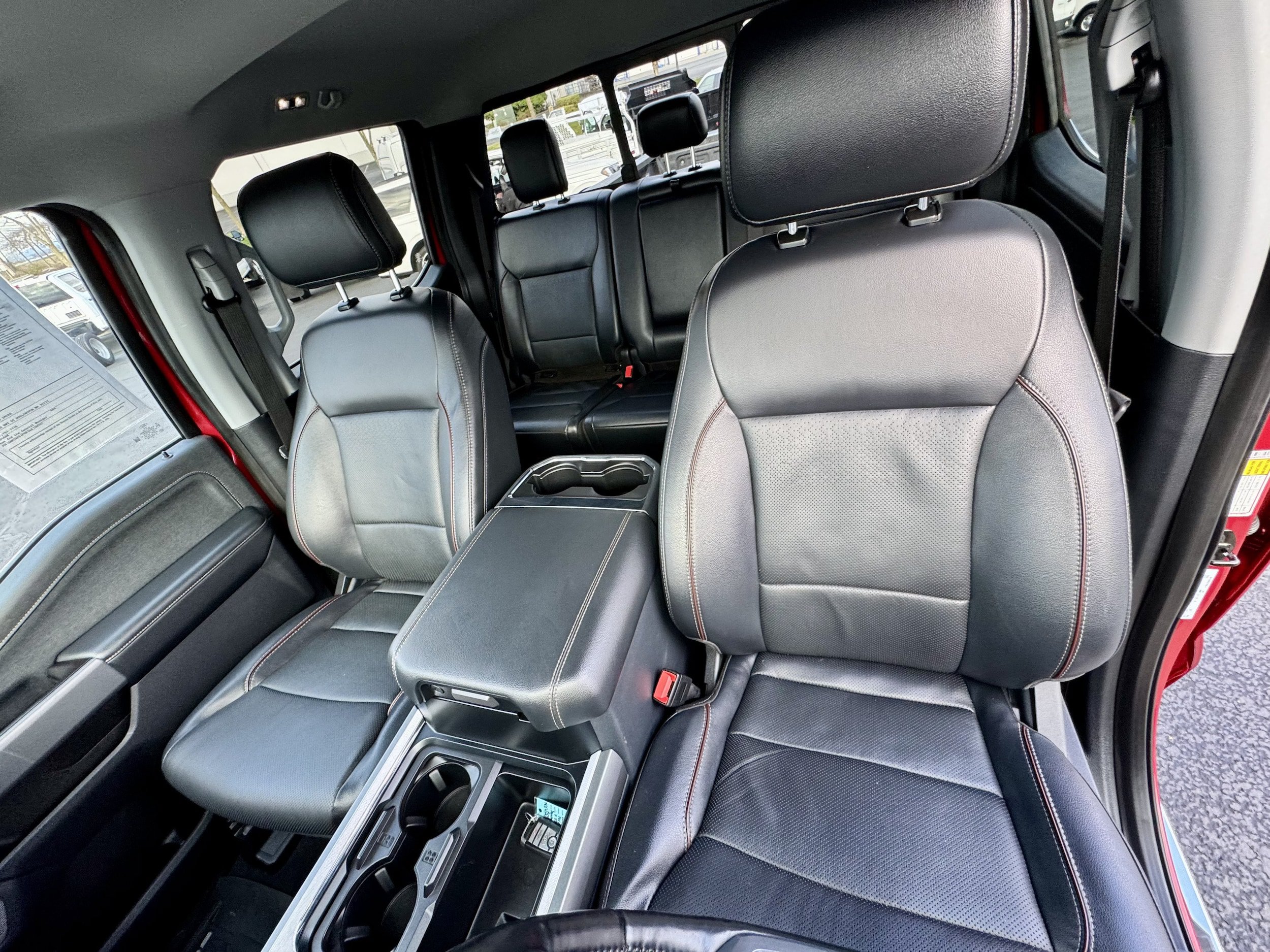 Used 2023 Ford F350 Lariat w/ Chrome Package AWD/4WD image 10