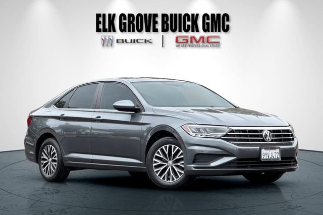 Used 2019 Volkswagen Jetta SE FWD image 2