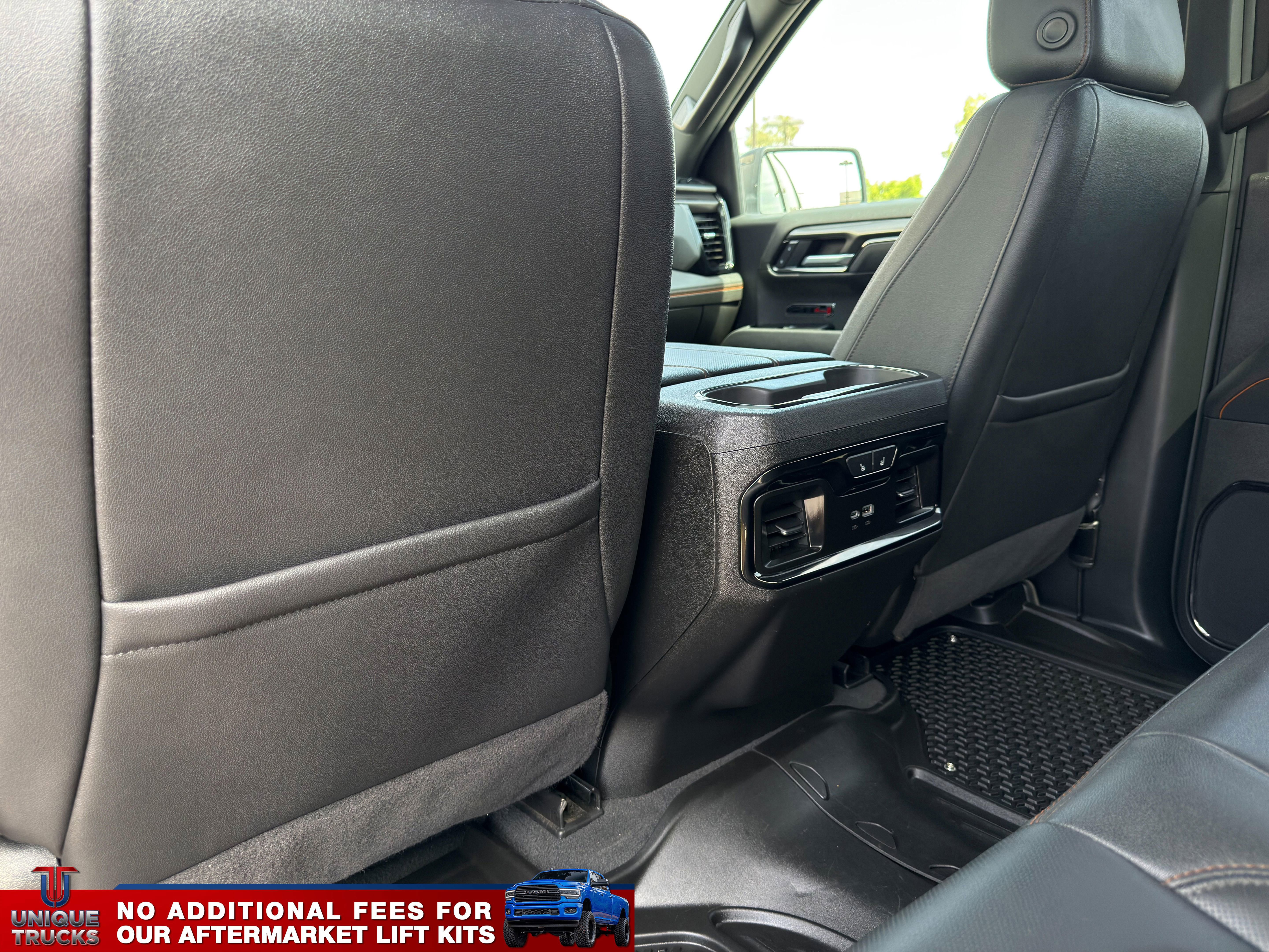 Used 2025 GMC Sierra 1500 AT4 w/ Technology Package AWD/4WD image 22
