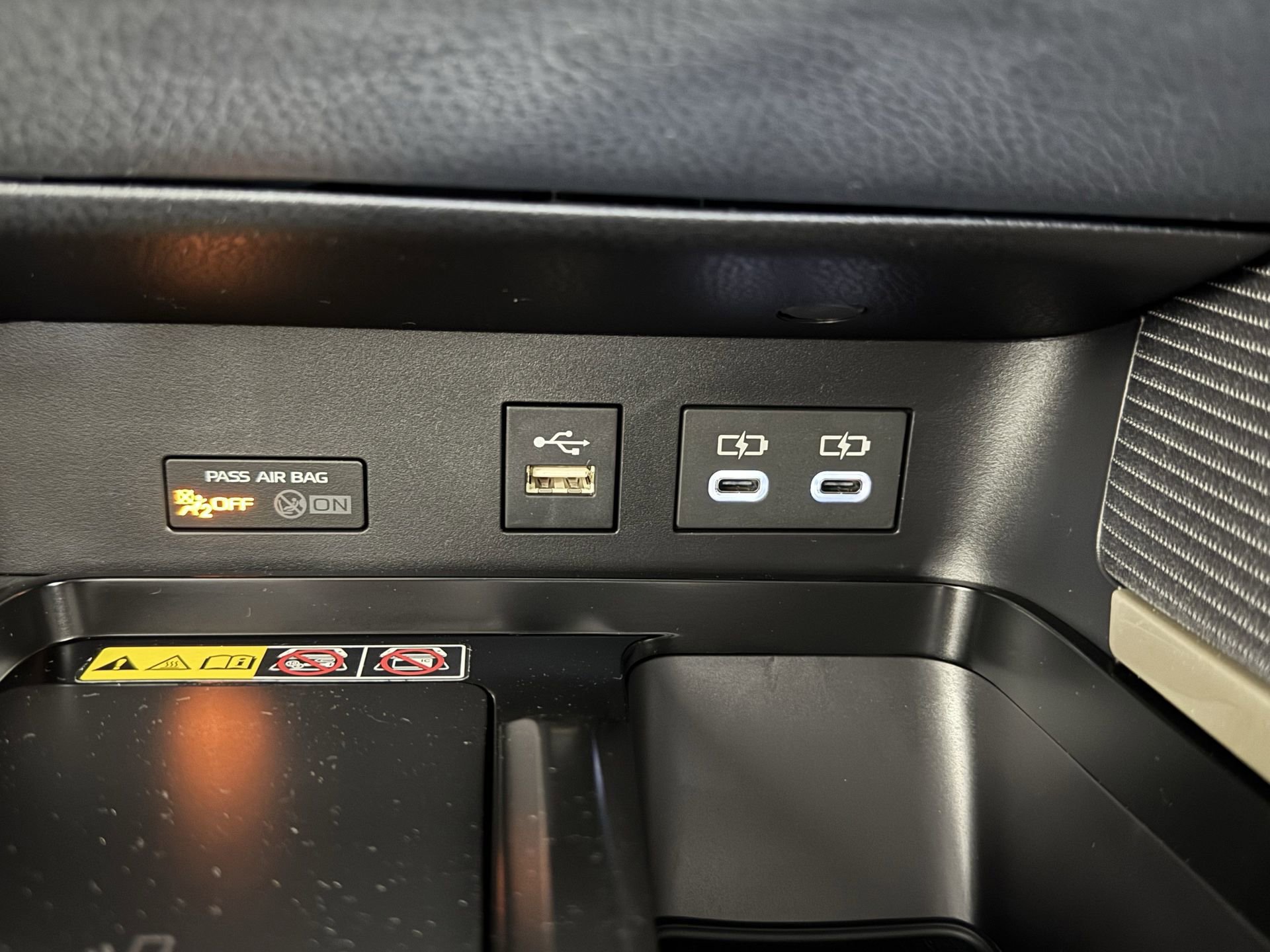 New 2026 Toyota Camry SE image 3