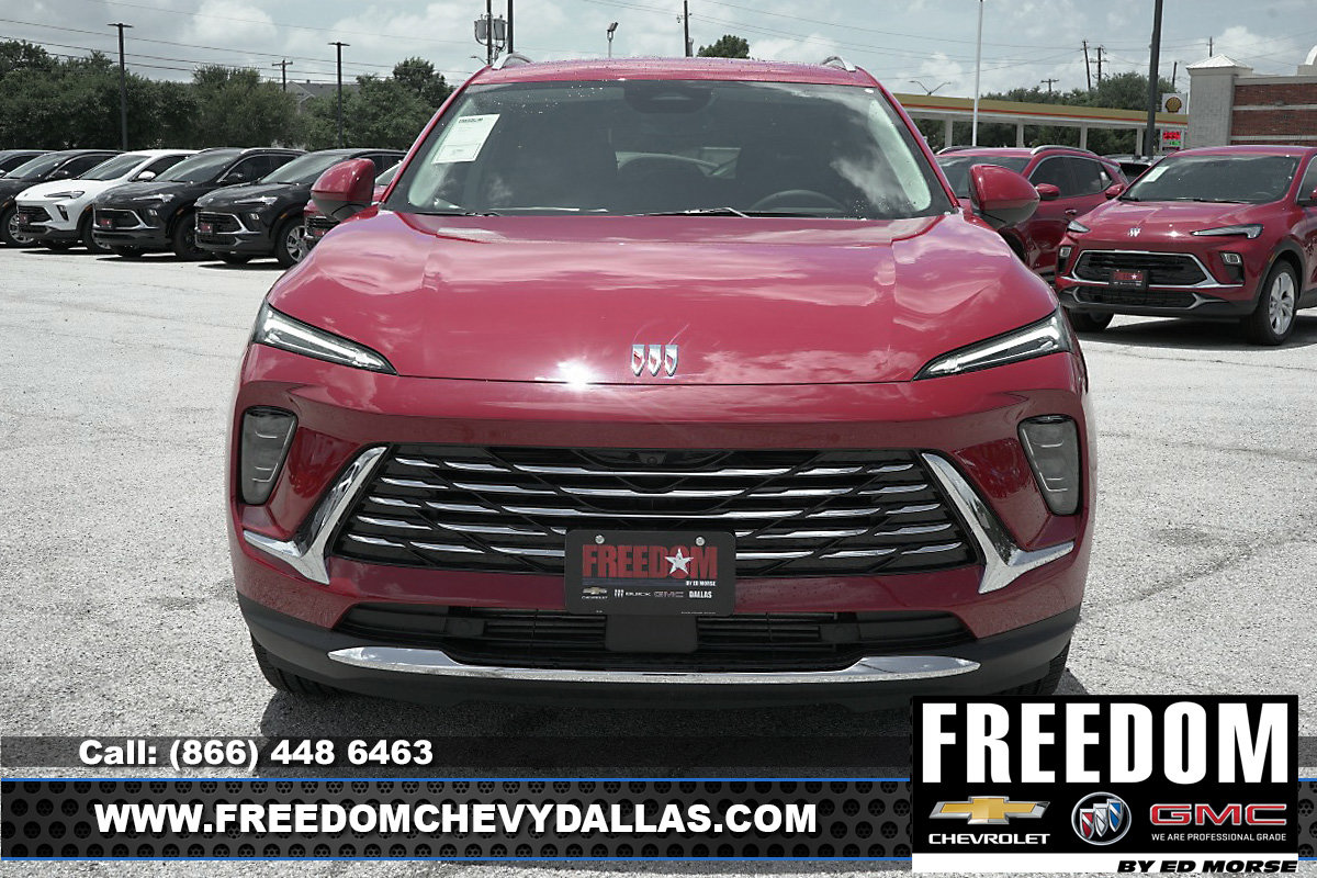 New 2025 Buick Envision Preferred image 2