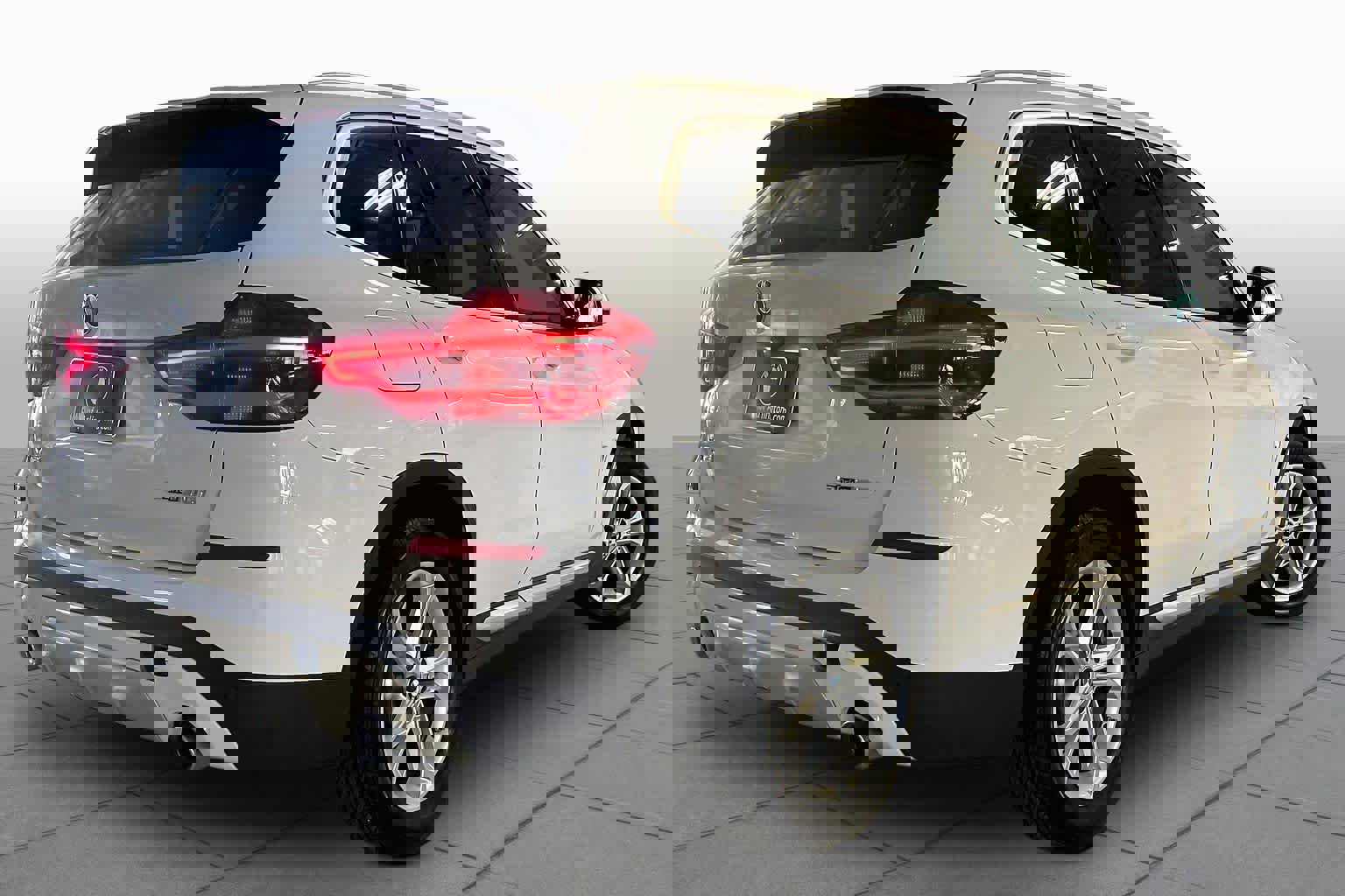 Used 2019 BMW X3 sDrive30i w/ Driving Assistance Package image 12