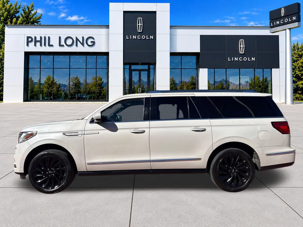 Certified 2021 Lincoln Navigator L Reserve AWD/4WD image 4