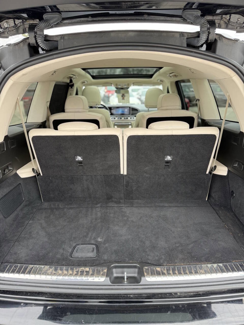 Used 2021 Mercedes-Benz GLS 450 4MATIC image 24