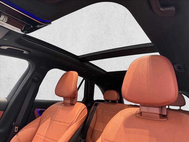 Certified 2025 Mercedes-Benz GLC 300 4MATIC image 15