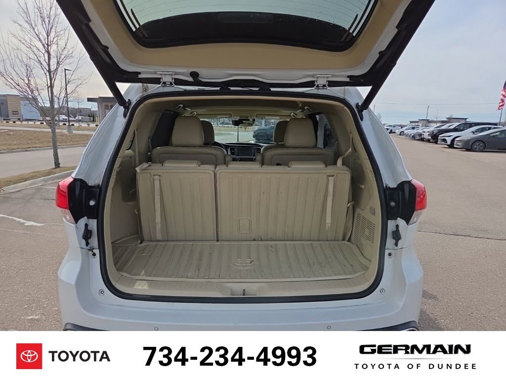 Used 2018 Toyota Highlander Limited image 24